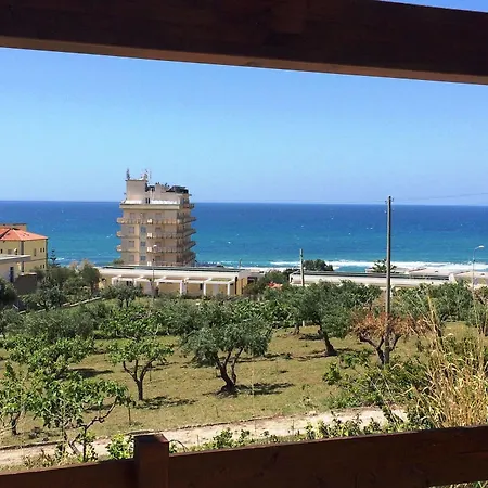 Le Giare Apartment *